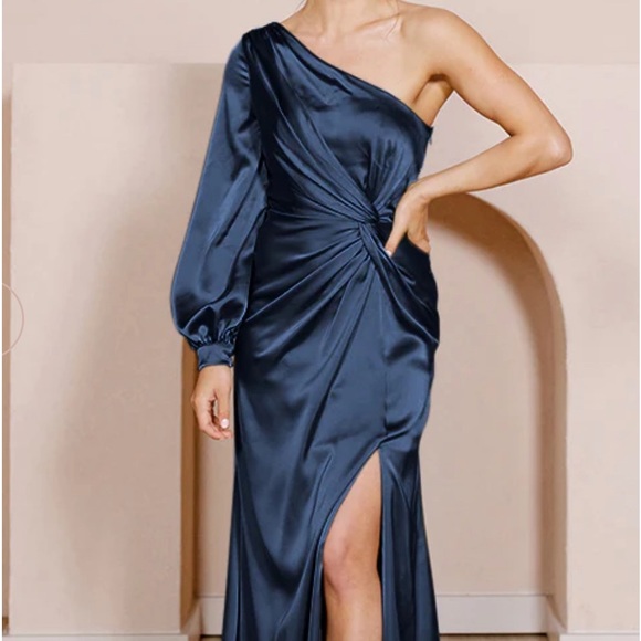 NEW Reverly Satin Navy Dress - Picture 1 of 6